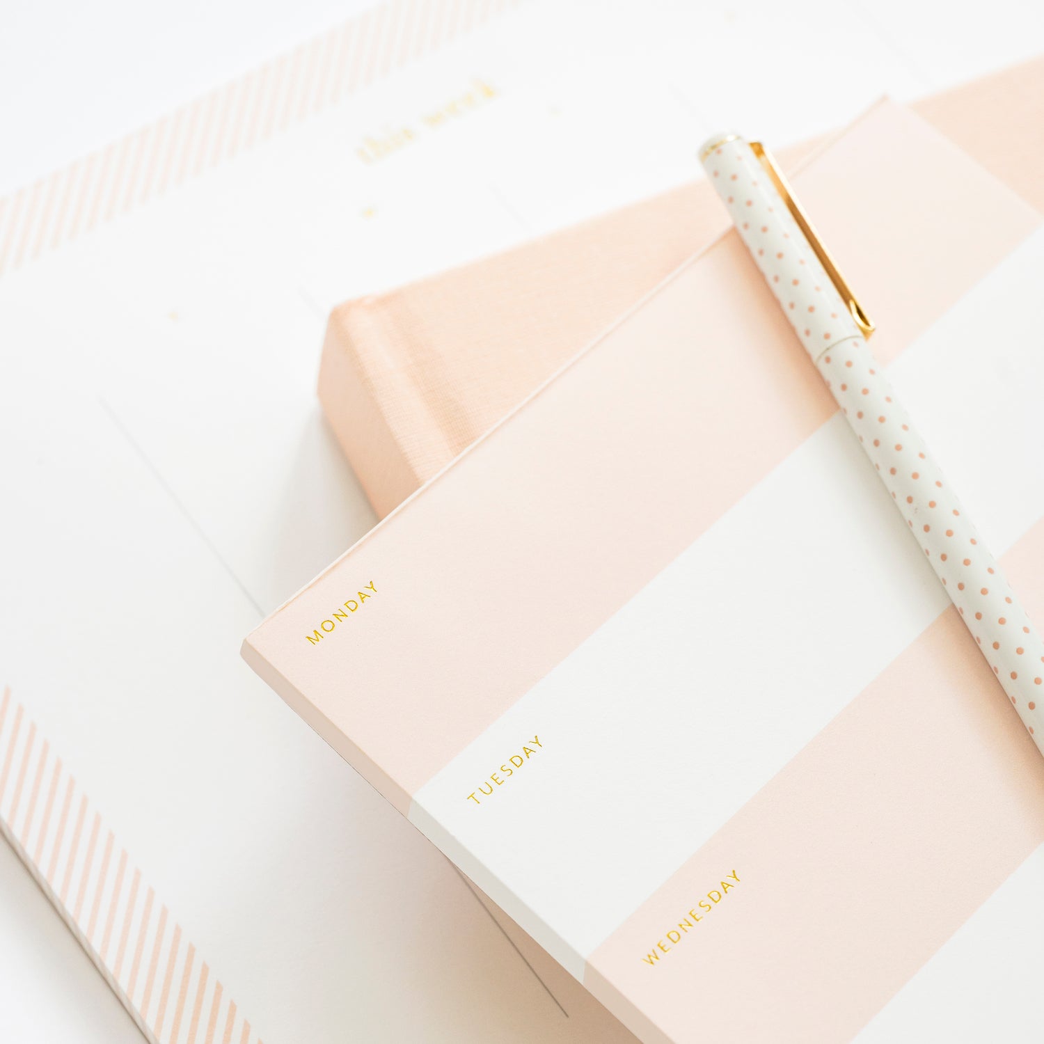 Pink Weekly To Do List Pad | Sugar Paper